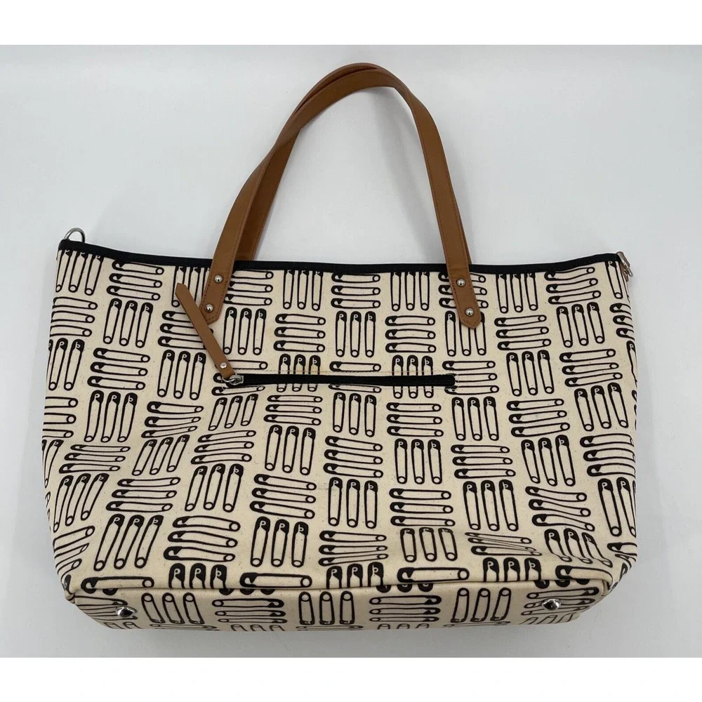 Petunia Pickle Bottom Diaper Bag Downtown Tote London‎ Calling Full Zip